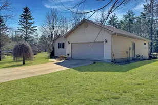 7986 Quarter Rd, Cadillac, MI 49601 - Photo 39