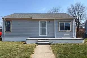 17870 Yonka St, Hamtramck, MI 48212 - Photo 1