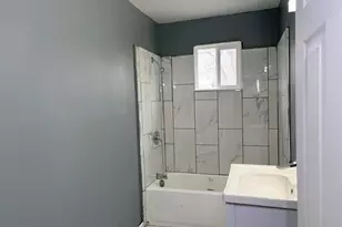 17870 Yonka St, Hamtramck, MI 48212 - Photo 7