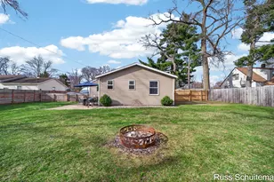 2289 Orchard Ave, Muskegon, MI 49442 - Photo 33