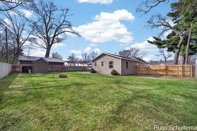 2289 Orchard Avenue, Muskegon, MI 49442 - Photo 37