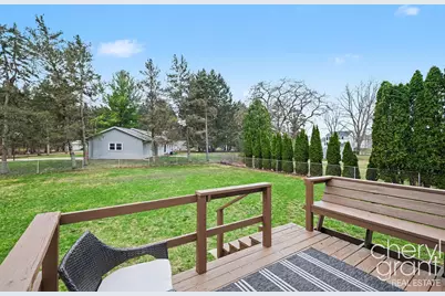 4040 Ziverts Street NE, Rockford, MI 49341 - Photo 37