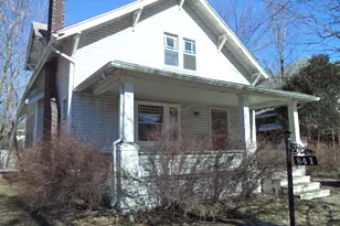 841 E 8th St, Flint, MI 48503 - Photo 1