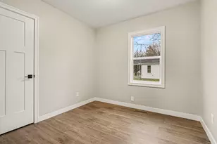 2229 Oxford St, Kalamazoo, MI 49004 - Photo 11