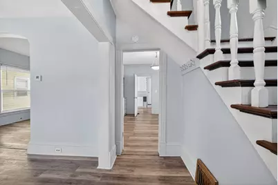 202 S West Avenue, Jackson, MI 49201 - Photo 9