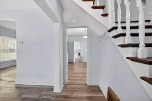 202 S W Ave, Jackson, MI 49201 - Photo 9