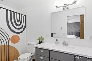 7500 Cascade Rd SE, Grand Rapids, MI 49546 - Photo 21