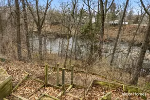 7500 Cascade Rd SE, Grand Rapids, MI 49546 - Photo 47