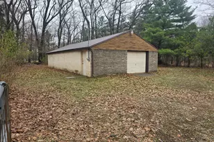 2158 E Broadway Ave, Muskegon, MI 49444 - Photo 3