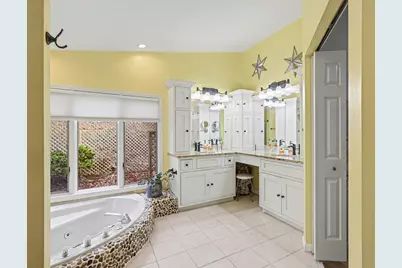 17871 N Fruitport Road, Spring Lake, MI 49456 - Photo 13