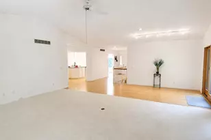17871 N Fruitport Rd, Spring Lake, MI 49456 - Photo 11