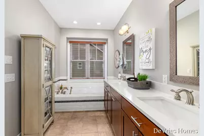 4045 Antigo Court SW, Grandville, MI 49418 - Photo 17