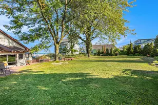 30 Lakeshore Dr, South Haven, MI 49090 - Photo 33