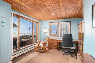 30 Lakeshore Dr, South Haven, MI 49090 - Photo 11