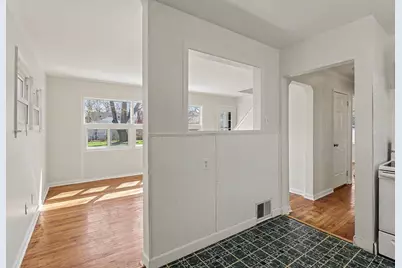 20450 Lancaster Street, Harper Woods, MI 48225 - Photo 11