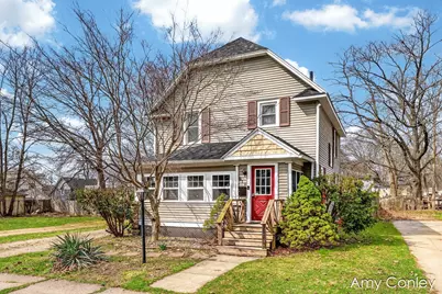 619 Fairbanks Avenue, Kalamazoo, MI 49048 - Photo 1