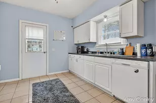 619 Fairbanks Ave, Kalamazoo, MI 49048 - Photo 15