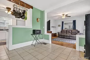 619 Fairbanks Ave, Kalamazoo, MI 49048 - Photo 13