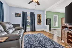 619 Fairbanks Ave, Kalamazoo, MI 49048 - Photo 9