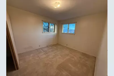 275 S 8th Avenue, Fruitport, MI 49415 - Photo 15