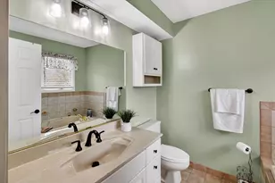 38609 Jahn St, Livonia, MI 48152 - Photo 29