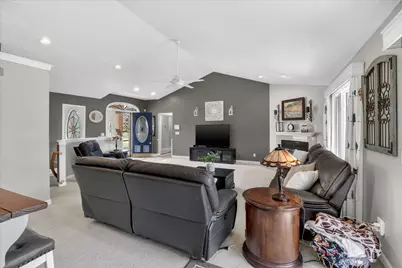 38609 Jahn Street, Livonia, MI 48152 - Photo 9