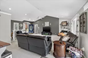 38609 Jahn St, Livonia, MI 48152 - Photo 9