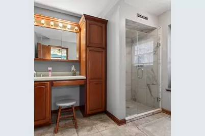 1462 Mulberry Lane, Saint Joseph, MI 49085 - Photo 17