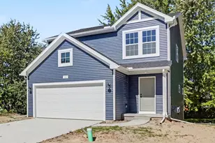 383 Pinery Ln, Fremont, MI 49412 - Photo 1