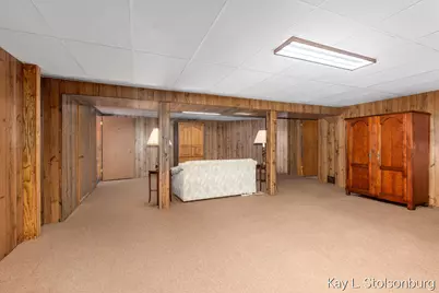 817 N Glenwood Street, Hastings, MI 49058 - Photo 21