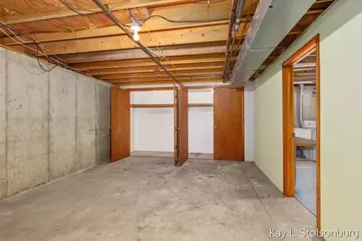 817 N Glenwood Street, Hastings, MI 49058 - Photo 27