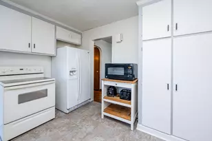 471 Dale Ave, Benton Harbor, MI 49022 - Photo 9