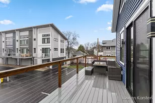 633 Fairview Ave NE, Grand Rapids, MI 49503 - Photo 29