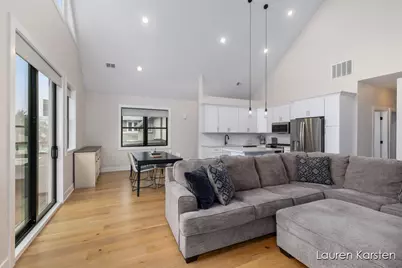 633 Fairview Avenue NE #1, Grand Rapids, MI 49503 - Photo 7