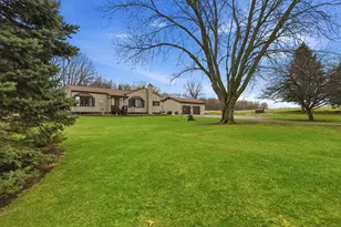 [Address not provided], Greenville, MI 48838 - Photo 3