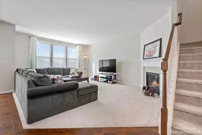 638 Holmdale Way, Ann Arbor, MI 48108 - Photo 3