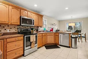 5477 Fairview St, Stevensville, MI 49127 - Photo 11