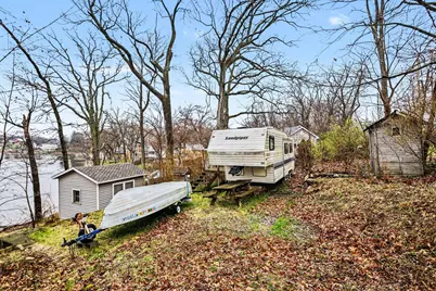 10556 Highland Drive, Delton, MI 49046 - Photo 3