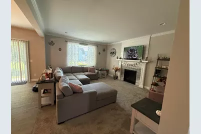 29371 Bayside Circle N, Chesterfield, MI 48047 - Photo 9