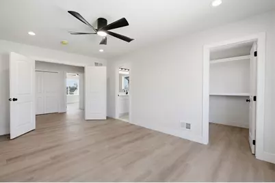 30489 Brush Street, Madison Heights, MI 48071 - Photo 9