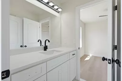 30493 Brush Street, Madison Heights, MI 48071 - Photo 31