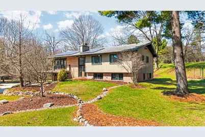 2776 Daleview Drive, Ann Arbor, MI 48105 - Photo 1