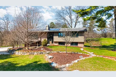 2776 Daleview Drive, Ann Arbor, MI 48105 - Photo 3