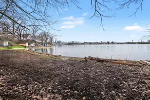 11790 Lakeway Dr, Plainwell, MI 49080 - Photo 13