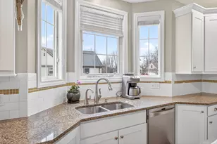 12136 Tullymore Dr, Stanwood, MI 49346 - Photo 15