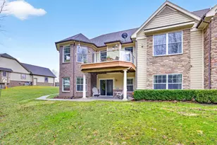 12136 Tullymore Dr, Stanwood, MI 49346 - Photo 5