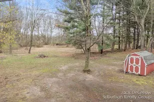 2653 Beeline Rd, Holland, MI 49424 - Photo 7