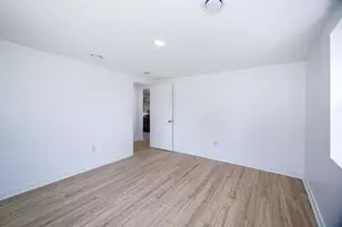 5424 Oakville Waltz Rd, New Boston, MI 48164 - Photo 33