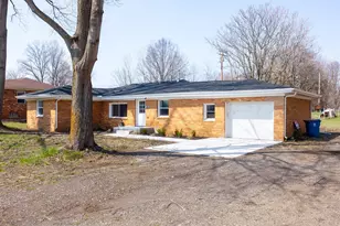 5424 Oakville Waltz Rd, New Boston, MI 48164 - Photo 11