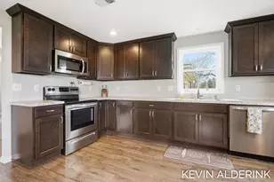 4807 142nd Ave, Holland, MI 49423 - Photo 9